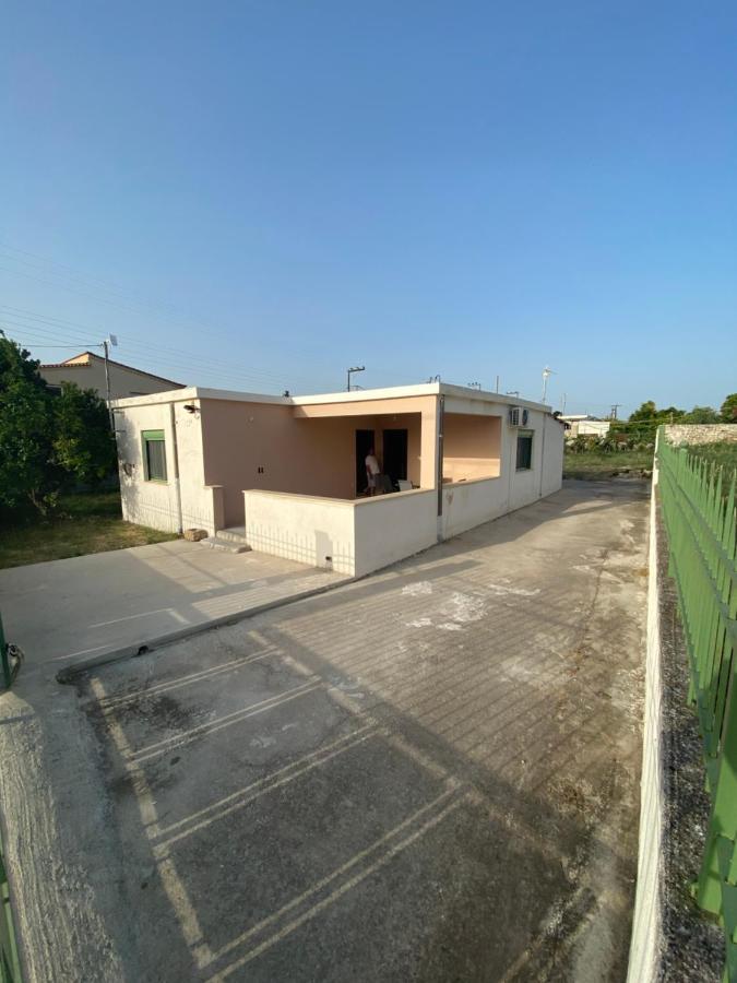 Acrocorinthos House Tatil Evi