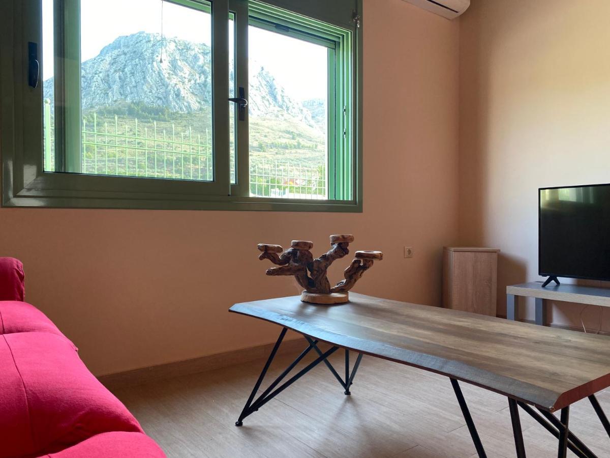 Acrocorinthos House Holiday home