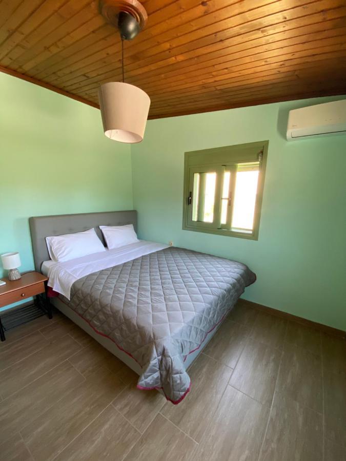 Holiday home Acrocorinthos House